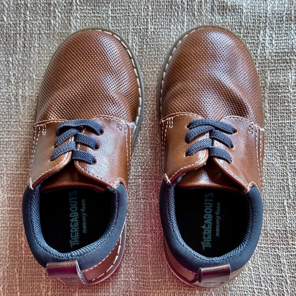 Therabouts Boys Brown Slip On Dress Shoes 8 Toddler